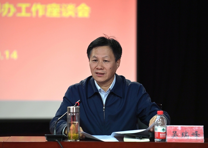 娱乐城